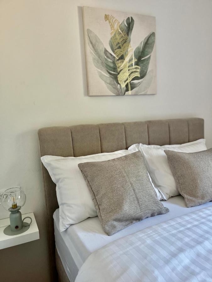 Apartments Fortuna Biograd Na Moru Luaran gambar