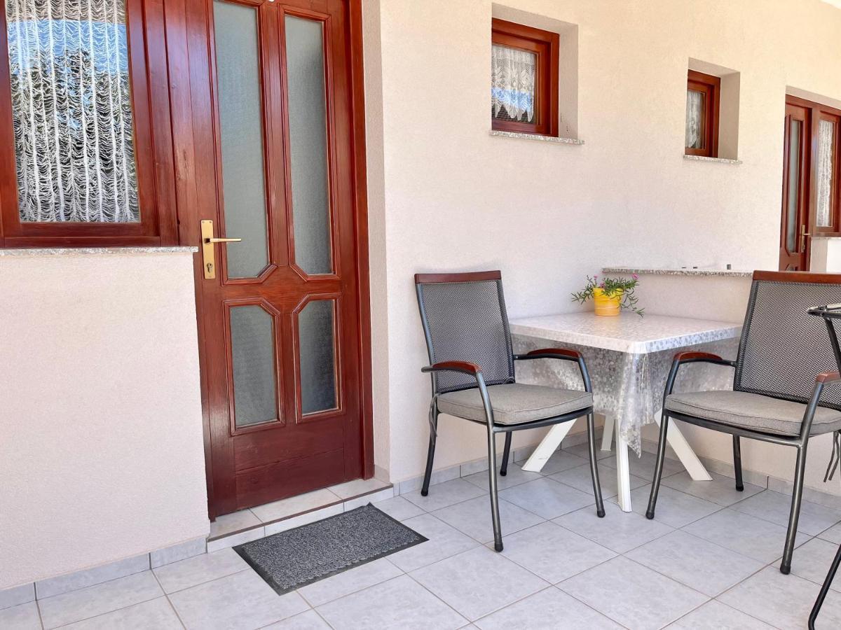 Apartments Fortuna Biograd Na Moru Luaran gambar